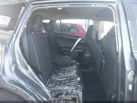 Toyota Rav4 XLE HYBRID AWD, снимка 13