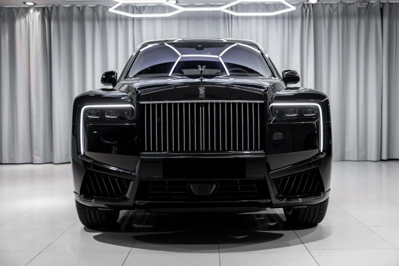 Rolls-Royce Cullinan BLACK BADGE/SERIES II/FACELIFT/4-SEATS/STARLIGHT/, снимка 3 - Автомобили и джипове - 49130936