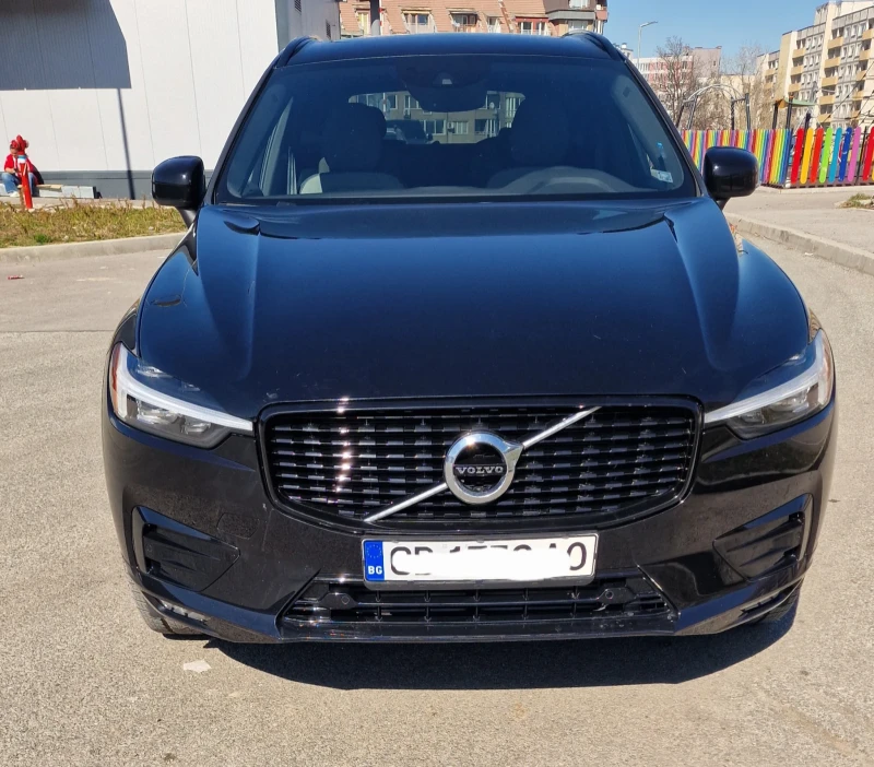 Volvo XC60 R-DESIGN, снимка 1 - Автомобили и джипове - 49391051