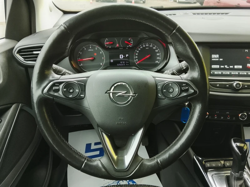 Opel Crossland X 1.2 PureTech 131hp AT6, снимка 9 - Автомобили и джипове - 49795796