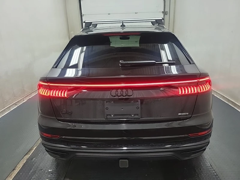 Audi Q8 * Progressiv * CARFAX * БЕЗ ПЪРВОНАЧАЛНА ВНОСКА, снимка 4 - Автомобили и джипове - 52772001