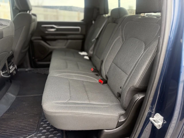 Dodge RAM 1500 5.7L HEMI V8, снимка 11 - Автомобили и джипове - 54221608