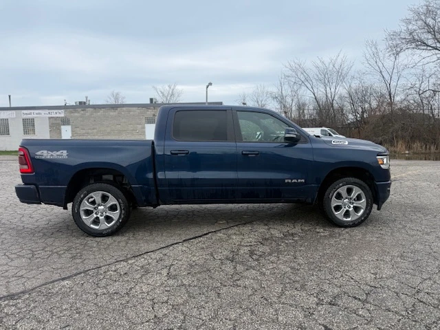 Dodge RAM 1500 5.7L HEMI V8, снимка 3 - Автомобили и джипове - 54221608