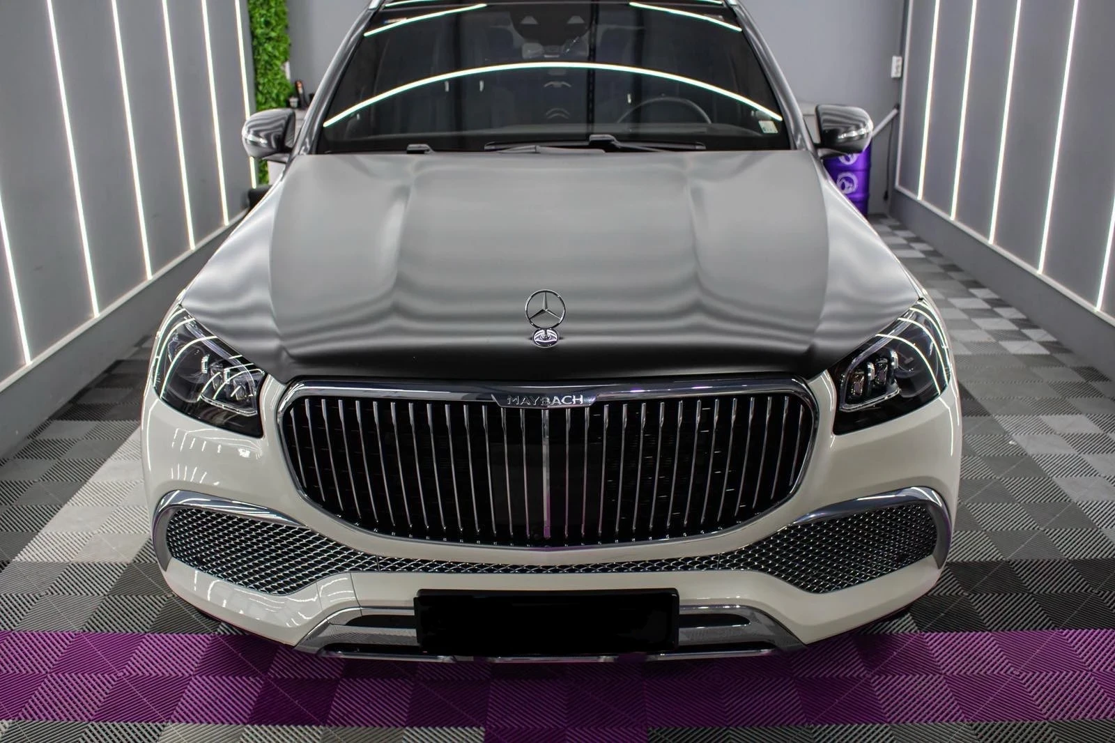 Mercedes-Benz GLS 600 Maybach / 4-seat / Two-tone paintwork, снимка 1