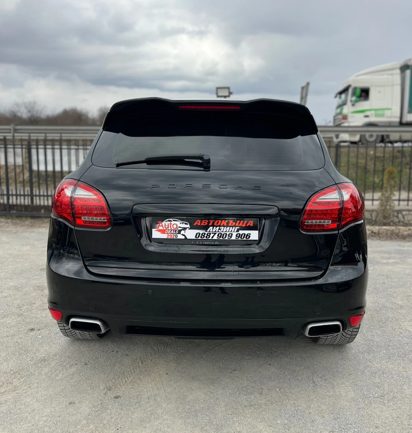 Porsche Cayenne 3.0D* FULL LED* TOP - изображение 6