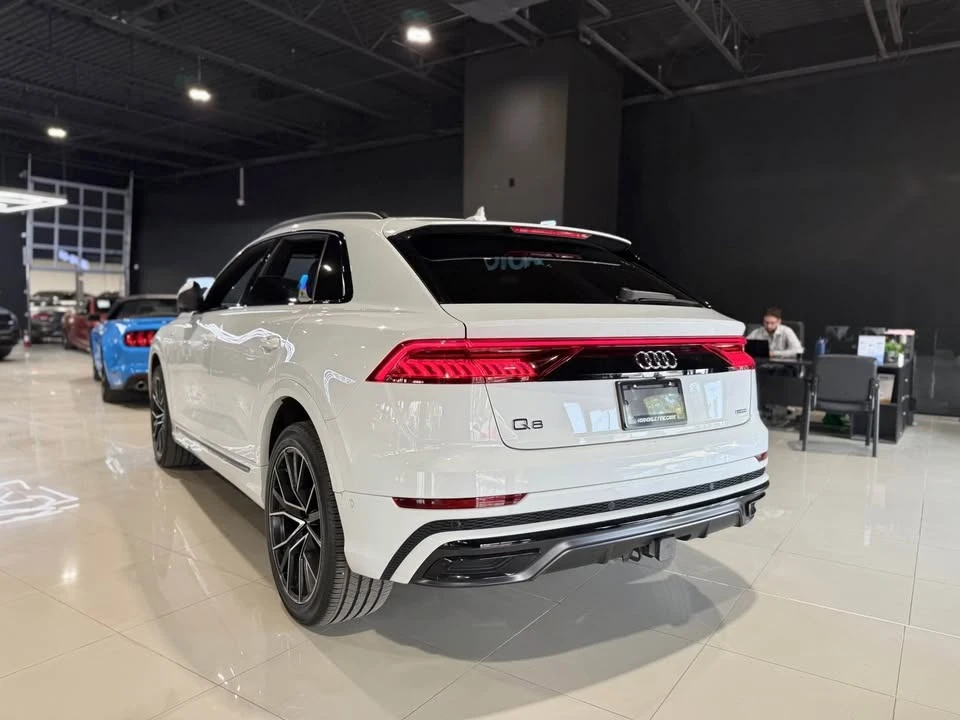 Audi Q8 PROGRESSIVE * * S-LINE * * CARFAX * * АВТО КРЕДИТ  - изображение 3