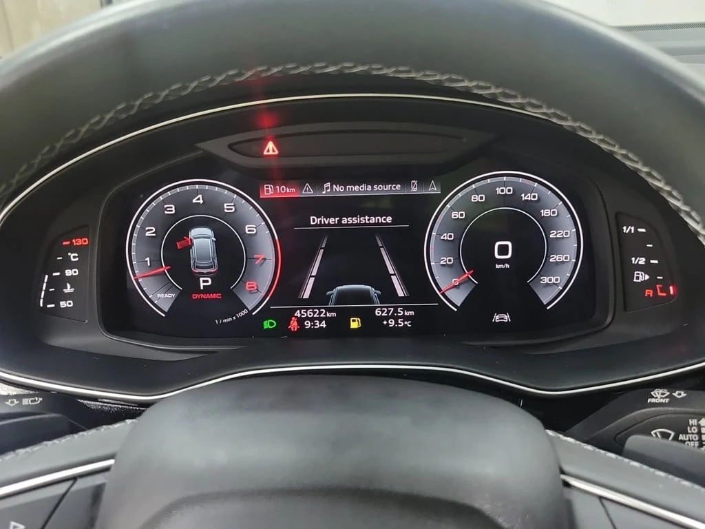 Audi Q8 * Progressiv * CARFAX * БЕЗ ПЪРВОНАЧАЛНА ВНОСКА - изображение 8