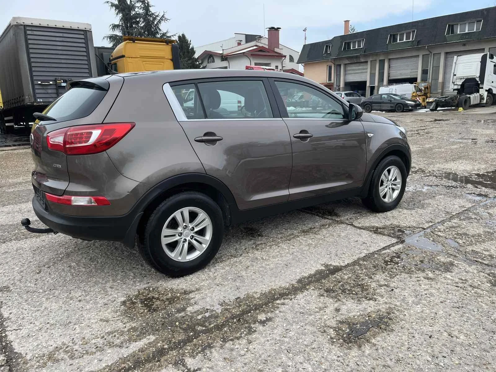 Kia Sportage 1.7 CRDi Active - изображение 5