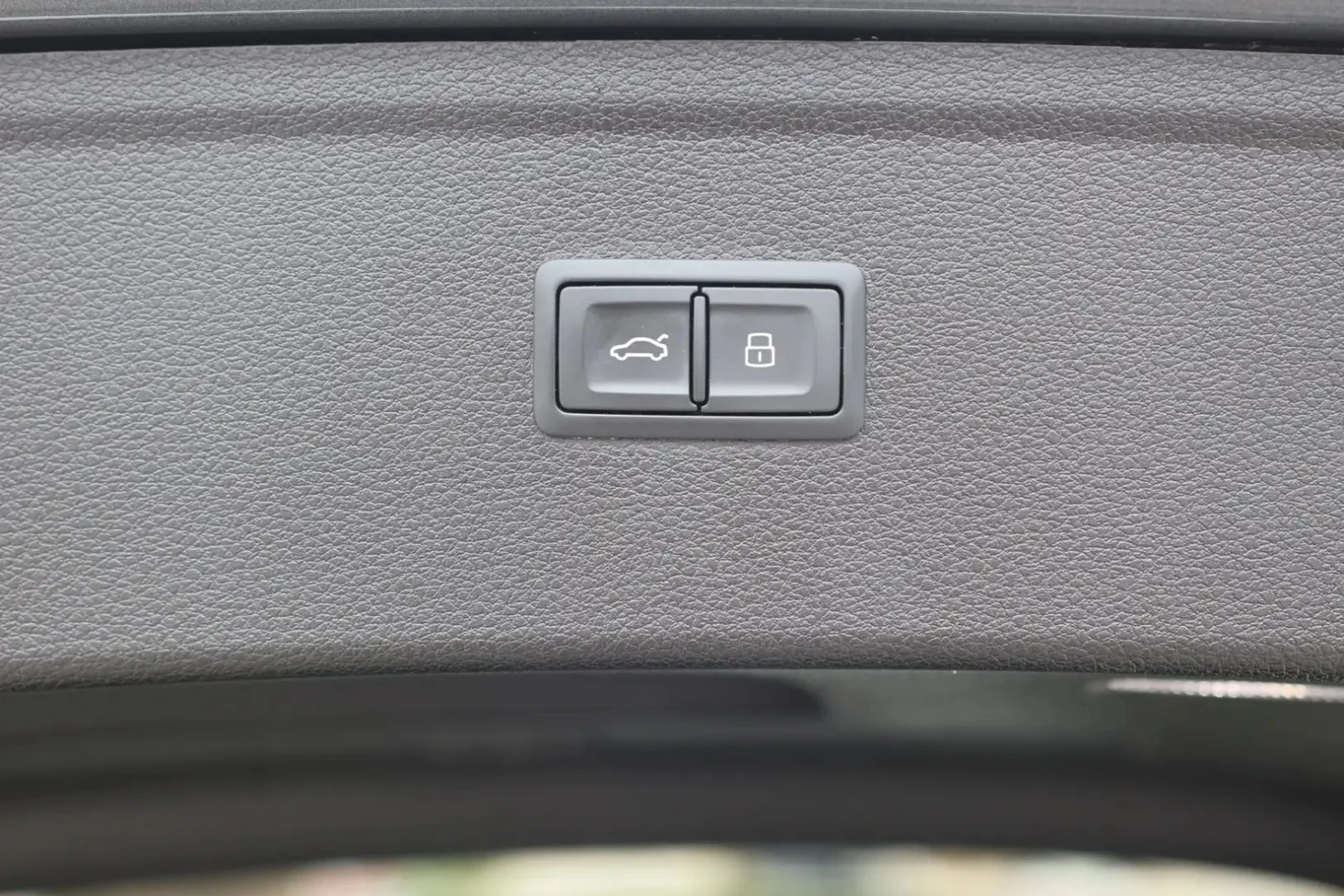 Audi Q5 Progressiv S Line Quattro ЦЕНА ДО БГ АВТОКРЕДИТ, снимка 15 - Автомобили и джипове - 55265773