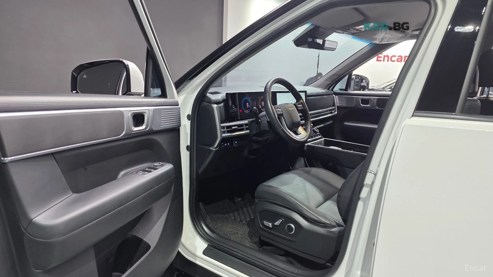 Hyundai Santa fe Exclusive* 2.5T* ДИСТРОНИК* ПОДГРЕВ* ОБДУХВАНЕ* , снимка 8 - Автомобили и джипове - 55312154