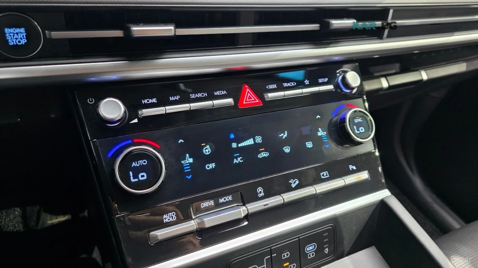 Hyundai Santa fe Exclusive* 2.5T* ДИСТРОНИК* ПОДГРЕВ* ОБДУХВАНЕ* , снимка 11 - Автомобили и джипове - 55312154