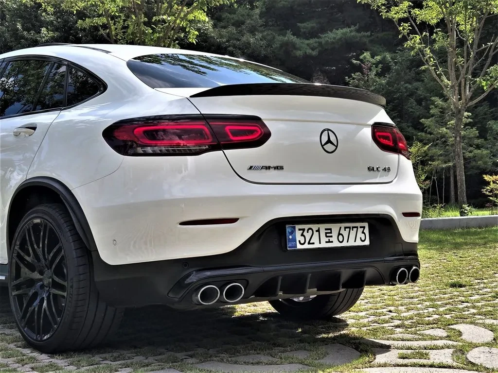 Mercedes-Benz GLC 43 AMG COUPE | BURMESTER| DISTRO| 360| ALCANTARA, снимка 4 - Автомобили и джипове - 55513297