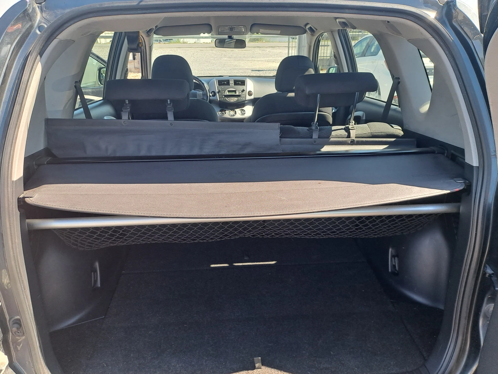 Toyota Rav4 2.0VVTI 152K.C. 4x4, снимка 11 - Автомобили и джипове - 56116015