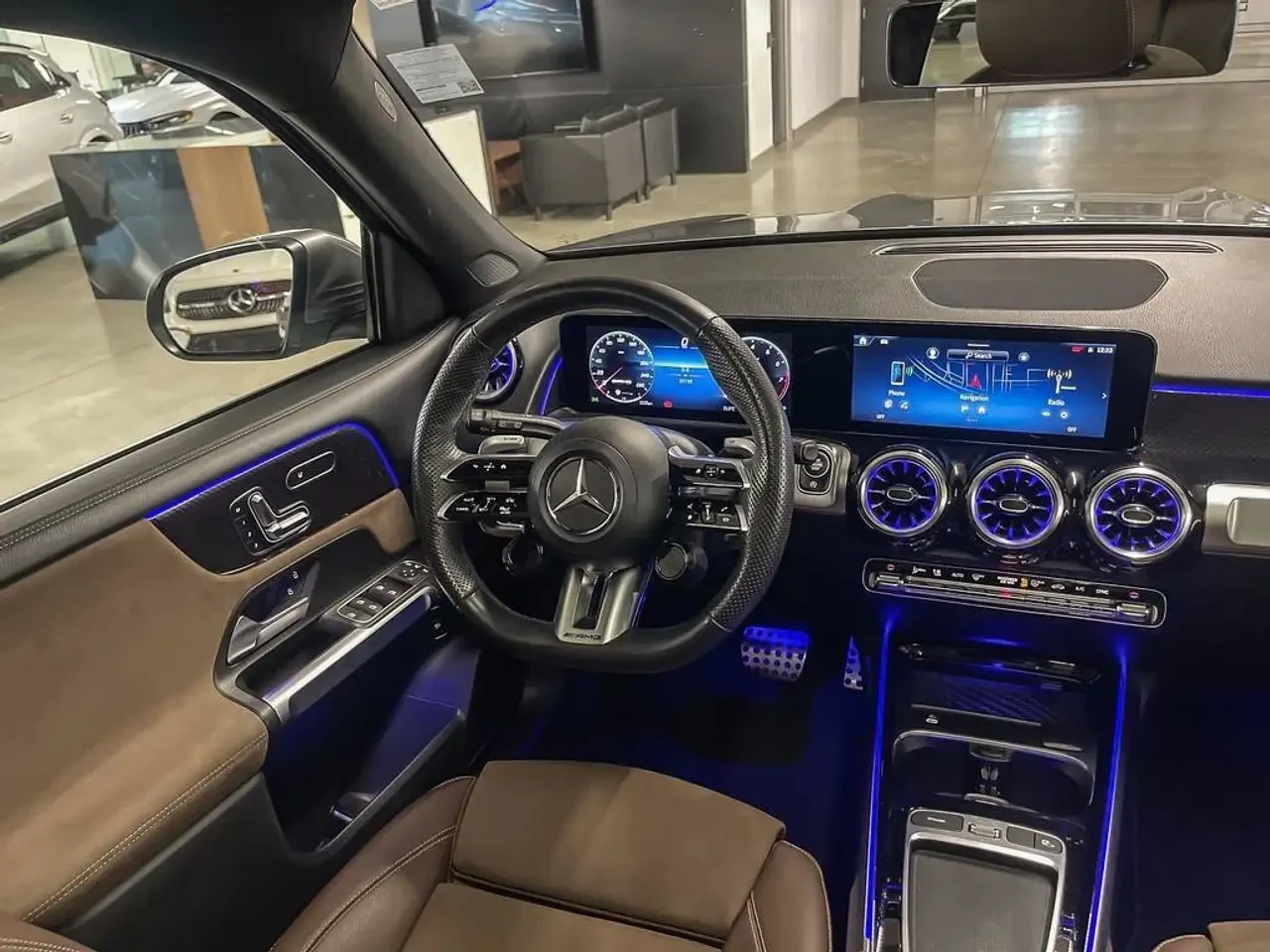 Mercedes-Benz GLB, снимка 9 - Автомобили и джипове - 56183977