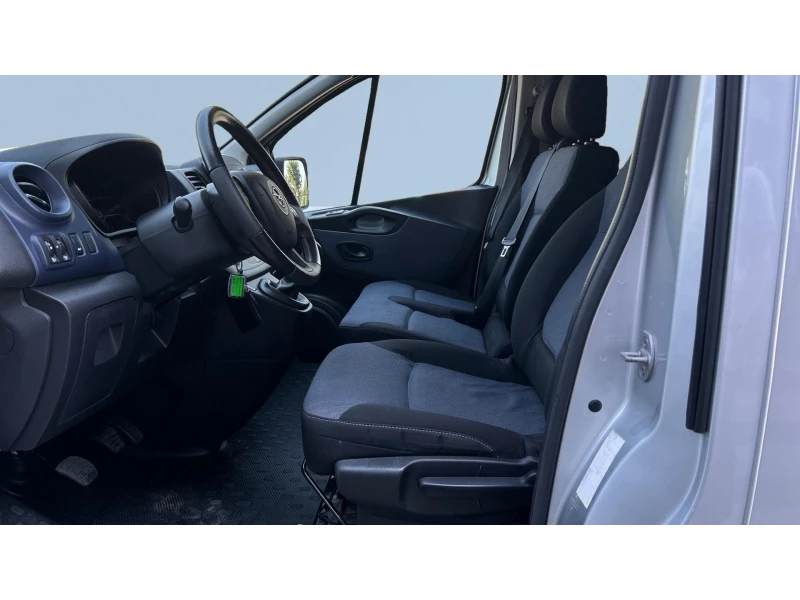 Opel Vivaro  1.6 CDTi , Месечна вноска от 242  , снимка 12 - Бусове и автобуси - 53385193