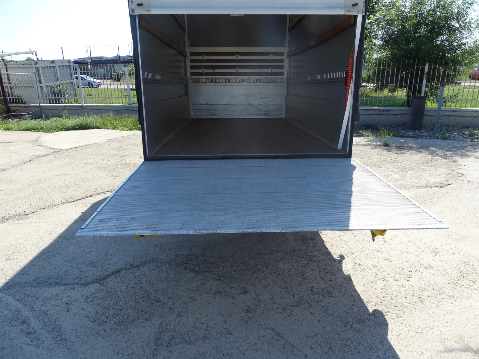 Iveco 35c18 * * 115 682 км* * 3.0HPI  КАТ. * Б* КЛИМАТИК* , снимка 8 - Бусове и автобуси - 55210771