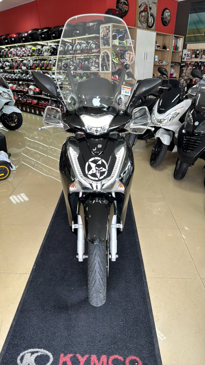Honda Sh 150АBS, снимка 4 - Мотоциклети и мототехника - 45889952
