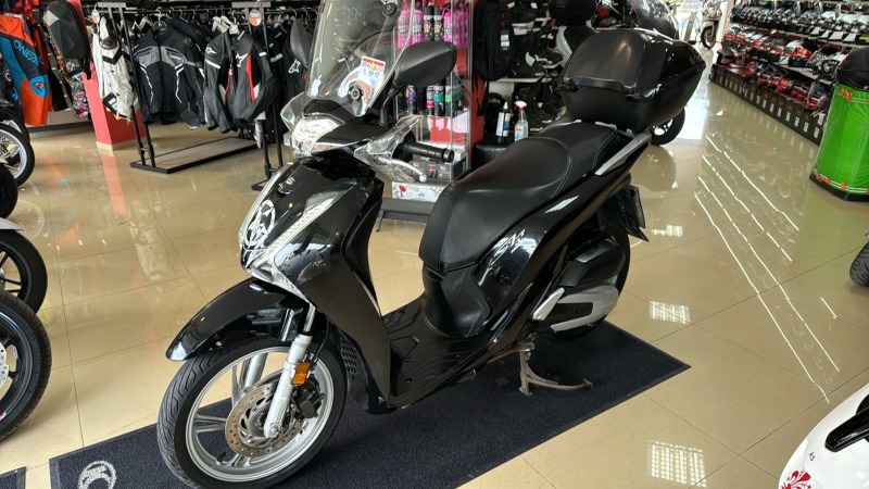 Honda Sh 150АBS, снимка 5 - Мотоциклети и мототехника - 45889952