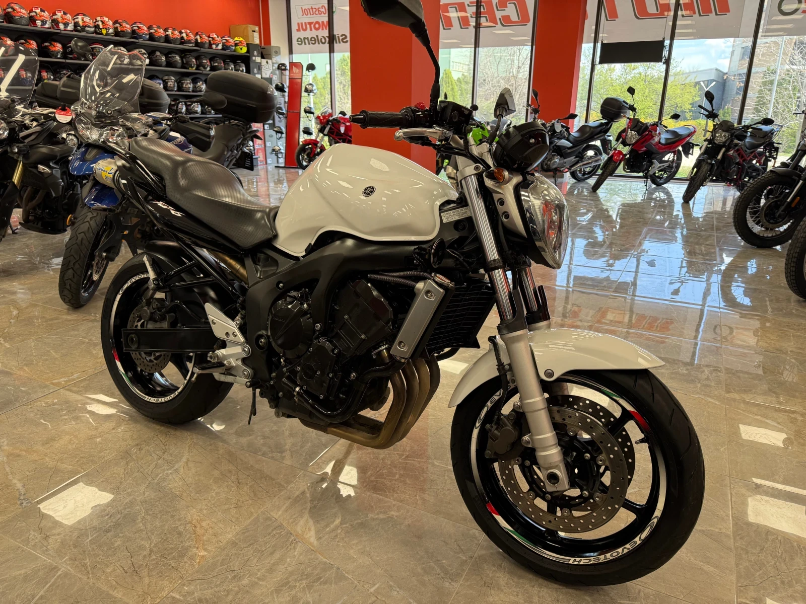 Yamaha FZ6 2006 - изображение 3