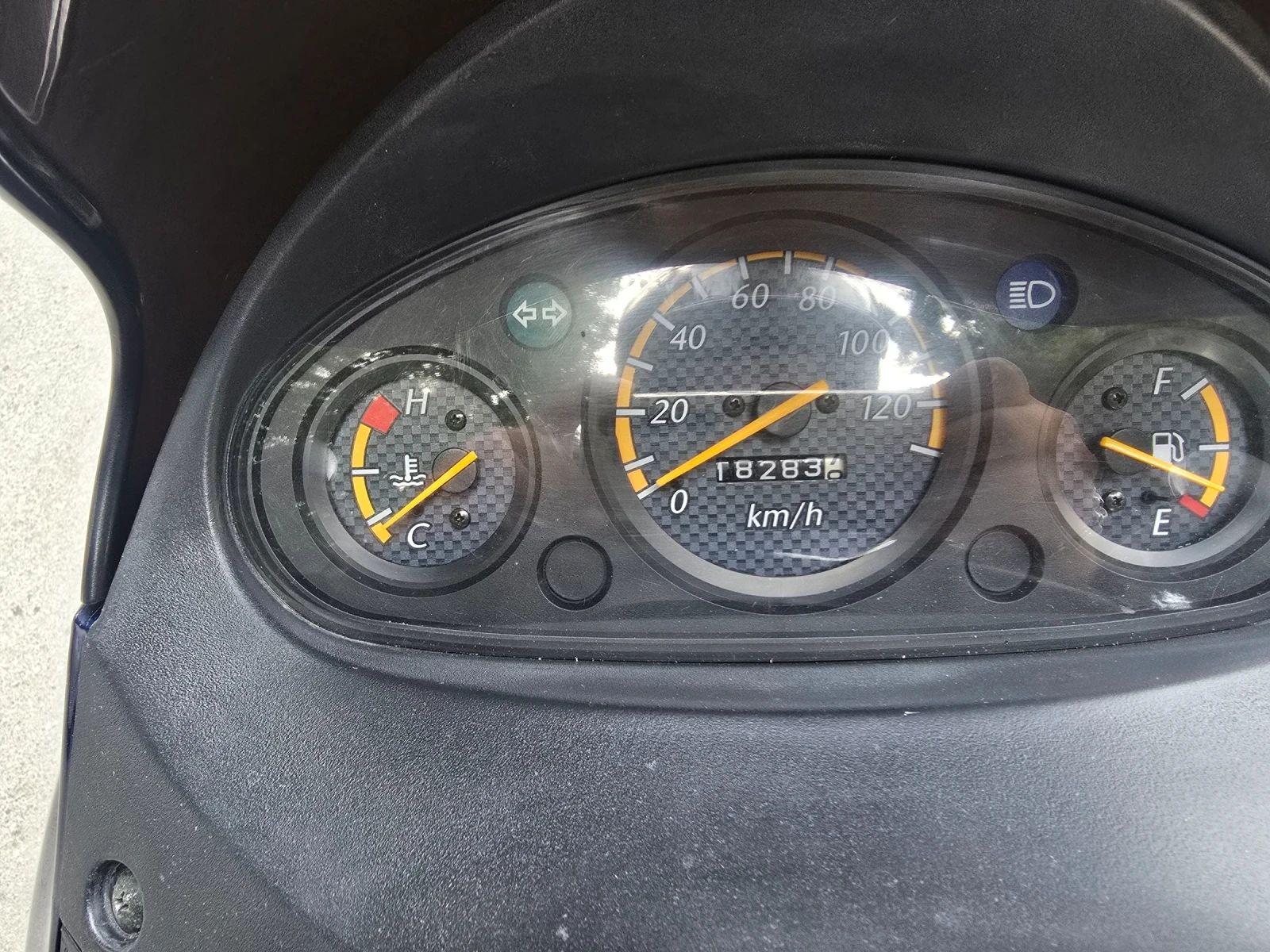 Suzuki Burgman UC125 Epicuro - изображение 7