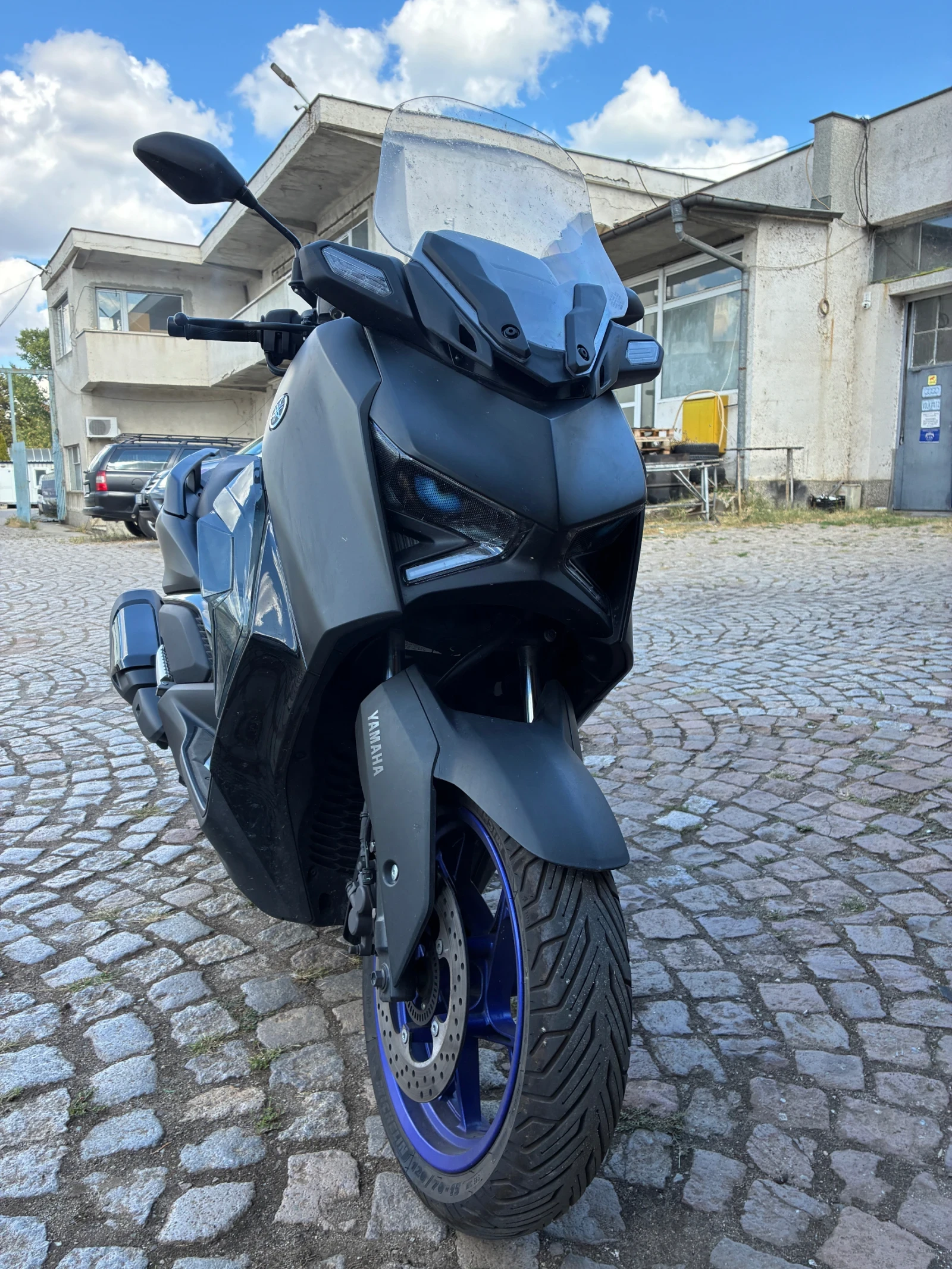 Yamaha X-max