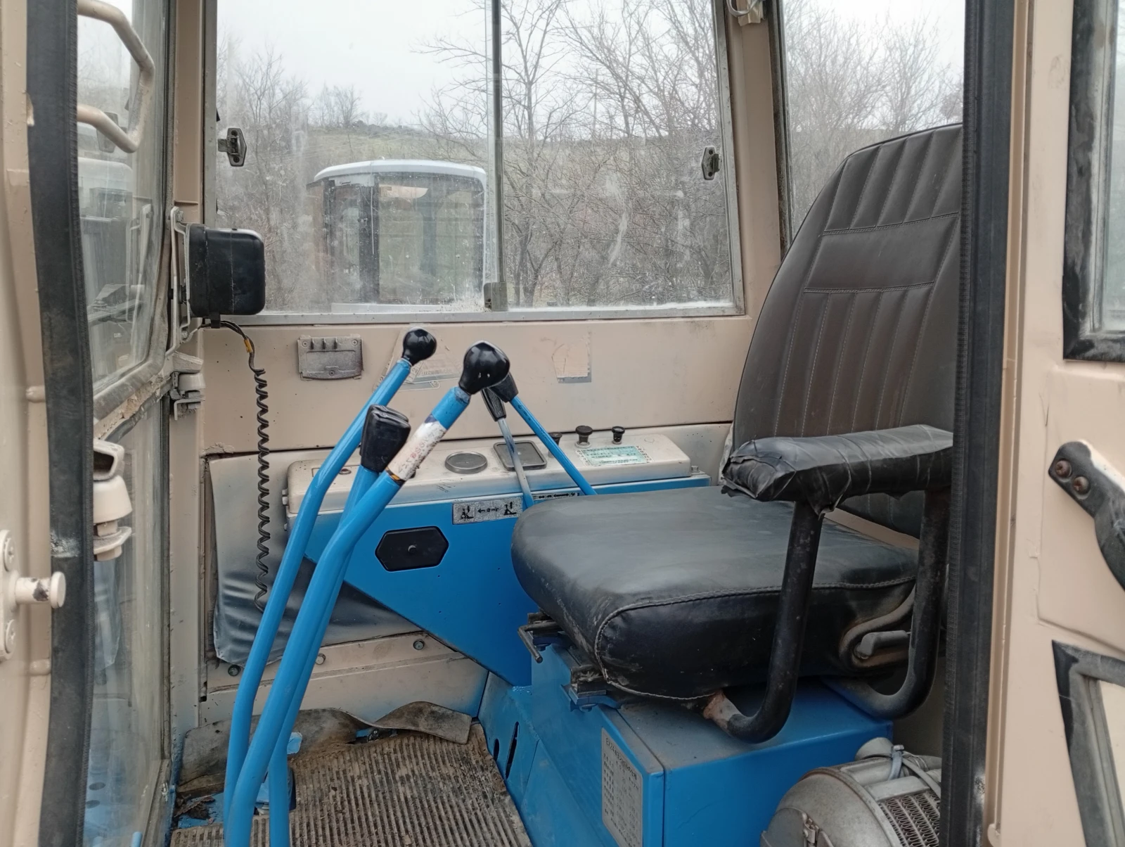 ����� Hitachi EX24 | Mobile.bg � ����������� 11