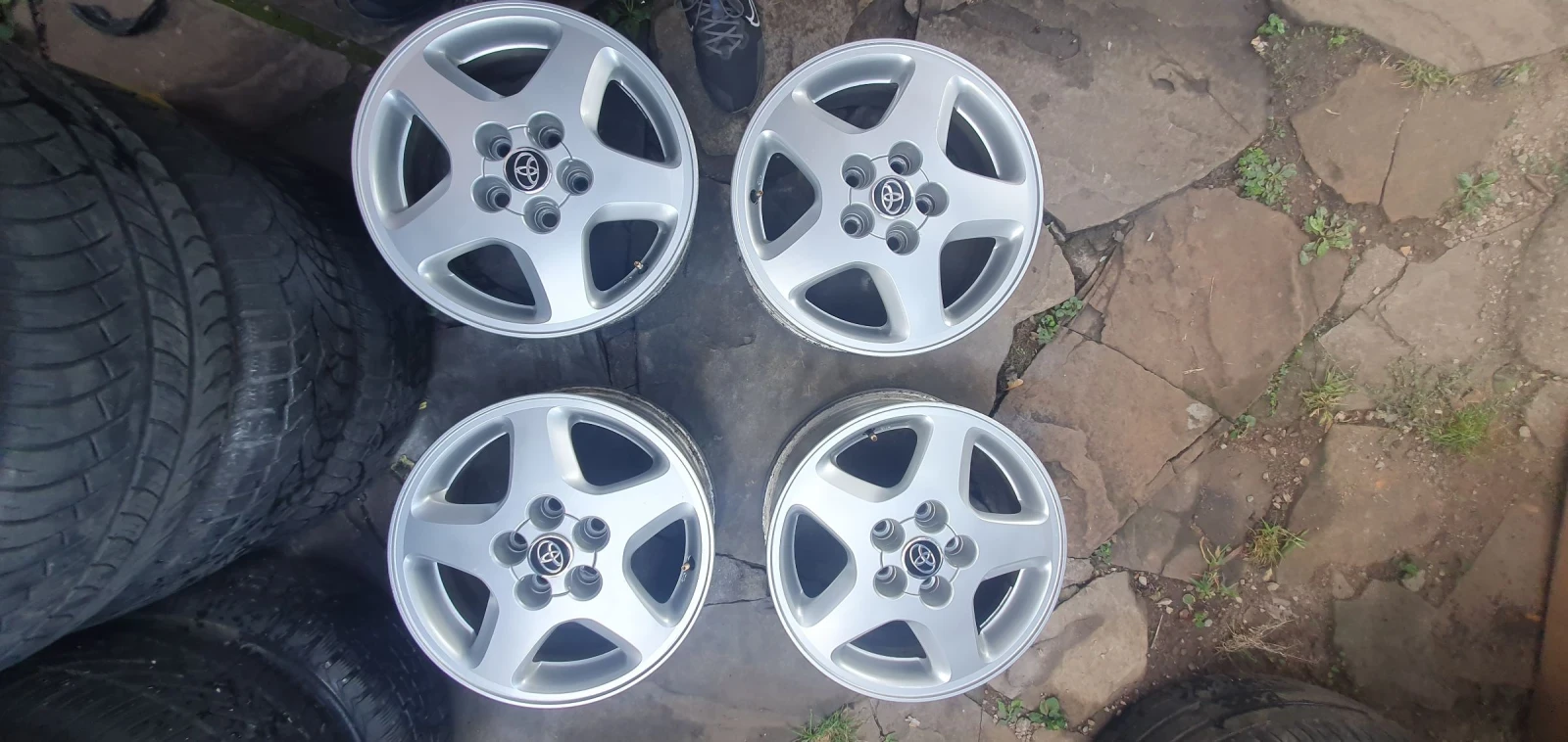 ������ �� Toyota Auris | Mobile.bg � ����������� 1