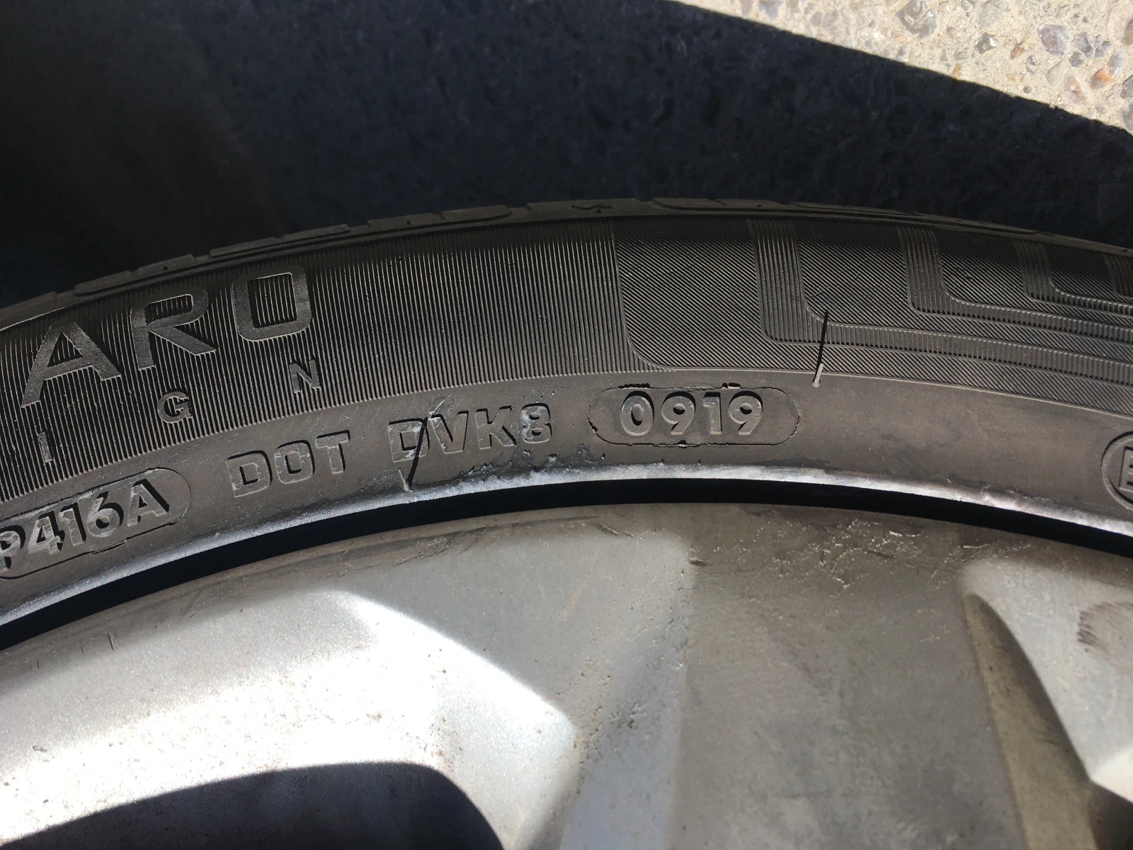 Гуми Летни 205/55R16, снимка 3 - Гуми и джанти - 54656479