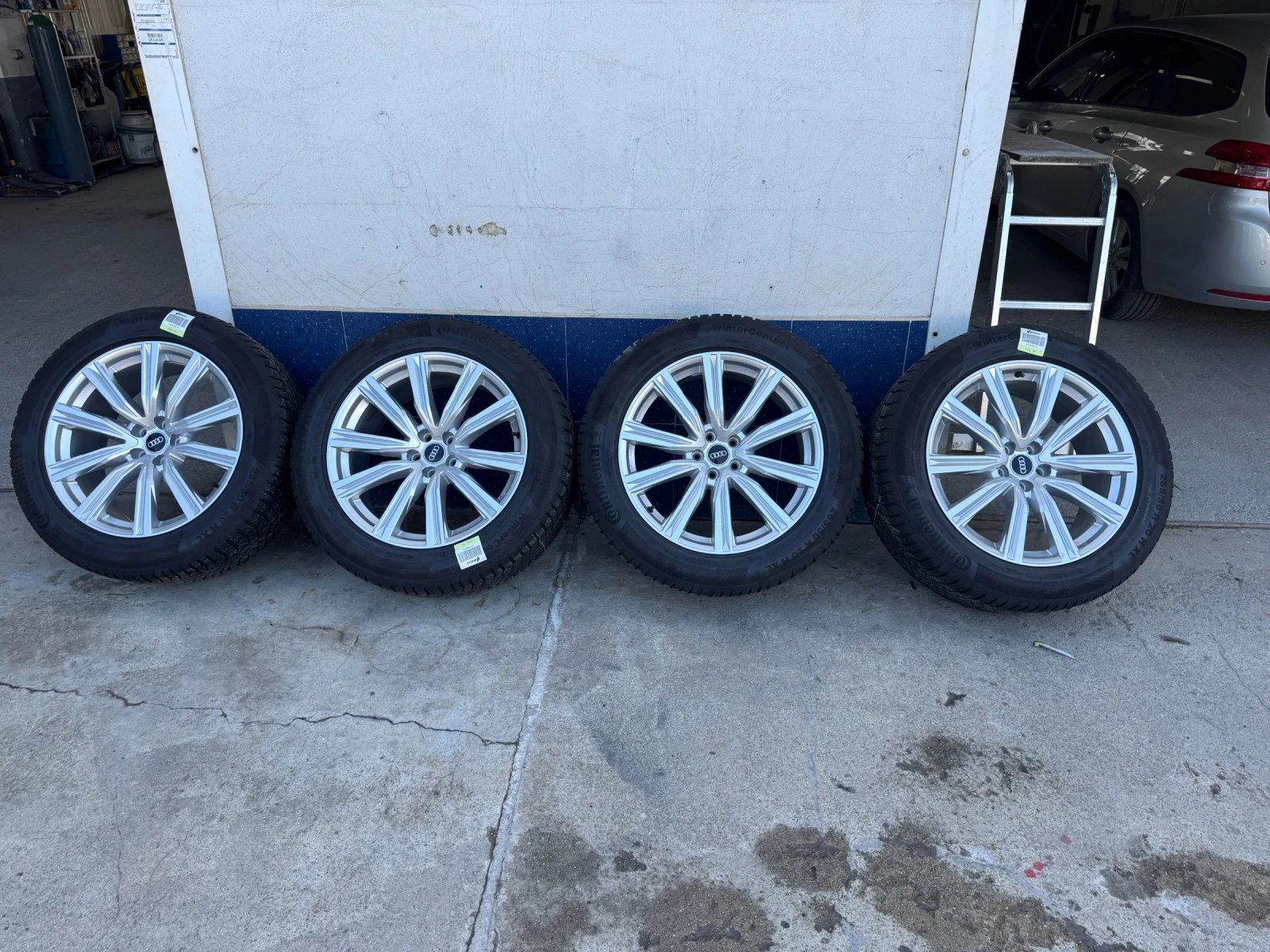 Гуми с джанти Continental 265/50R20