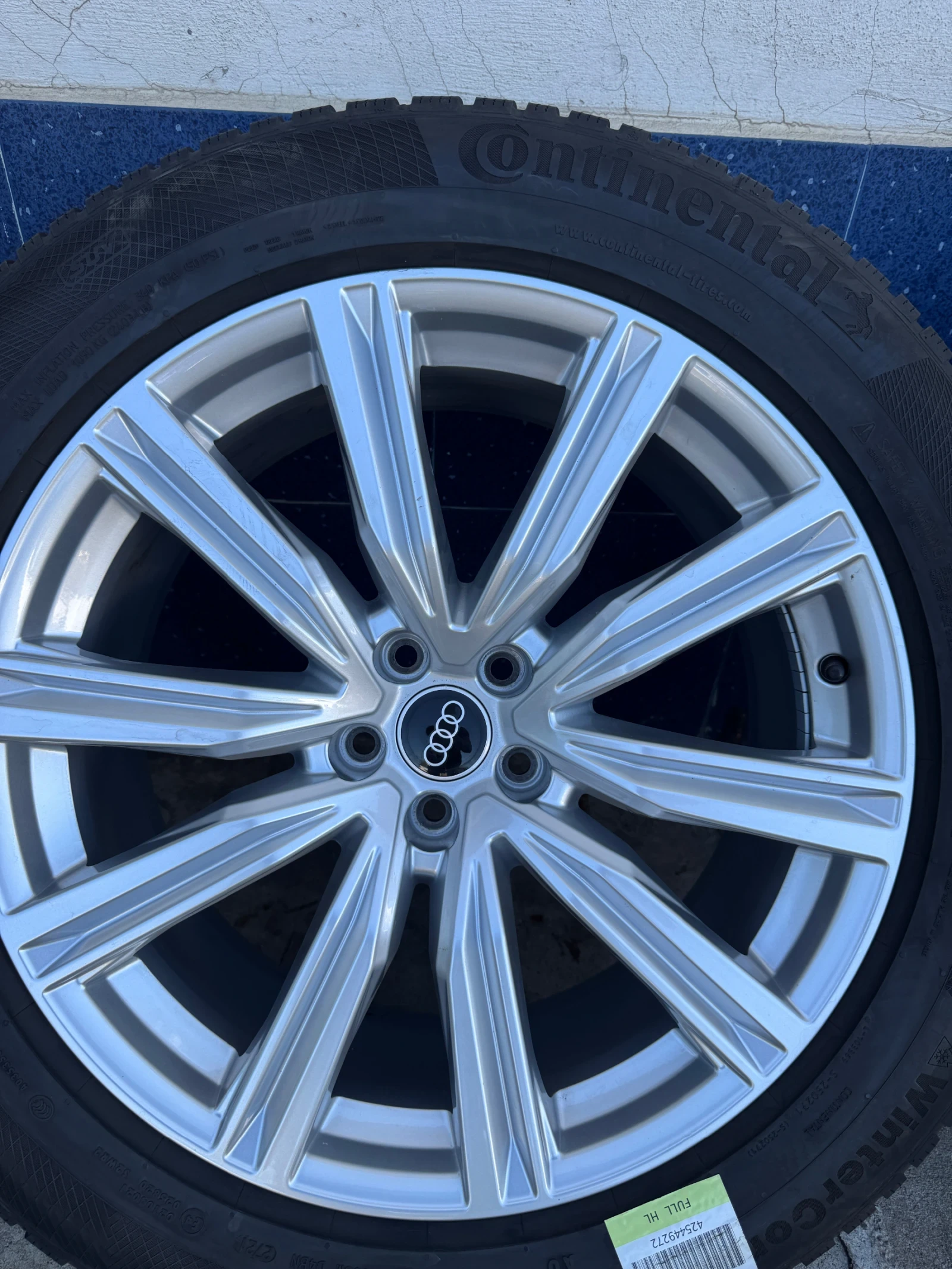 Гуми с джанти Continental 265/50R20, снимка 3 - Гуми и джанти - 54698109