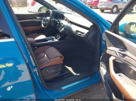 Audi E-Tron Premium Plus, снимка 5