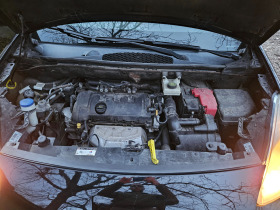 Peugeot Partner Tepee 1.6 Бензин/Газ, снимка 16 - Автомобили и джипове - 44232819