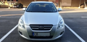 Kia Ceed 1.6 Газ Автоматик, снимка 6