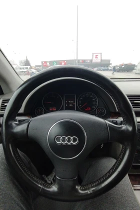 Audi A4 1.9 TDI, снимка 8