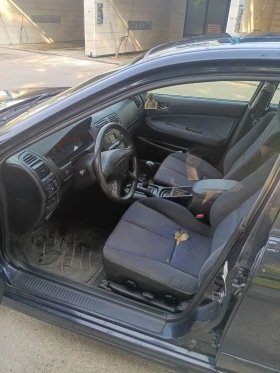 Обява за продажба на Mitsubishi Galant 2.5 V6 ~2 900 лв. - изображение 6