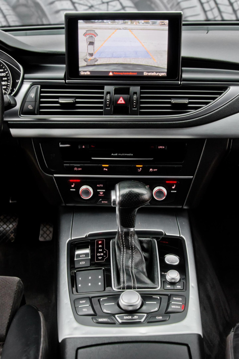 Audi A7 3.0 TDI | TV| DISTRONIC | FULL LED | S-LINE+ | BOS, снимка 12 - Автомобили и джипове - 45967878