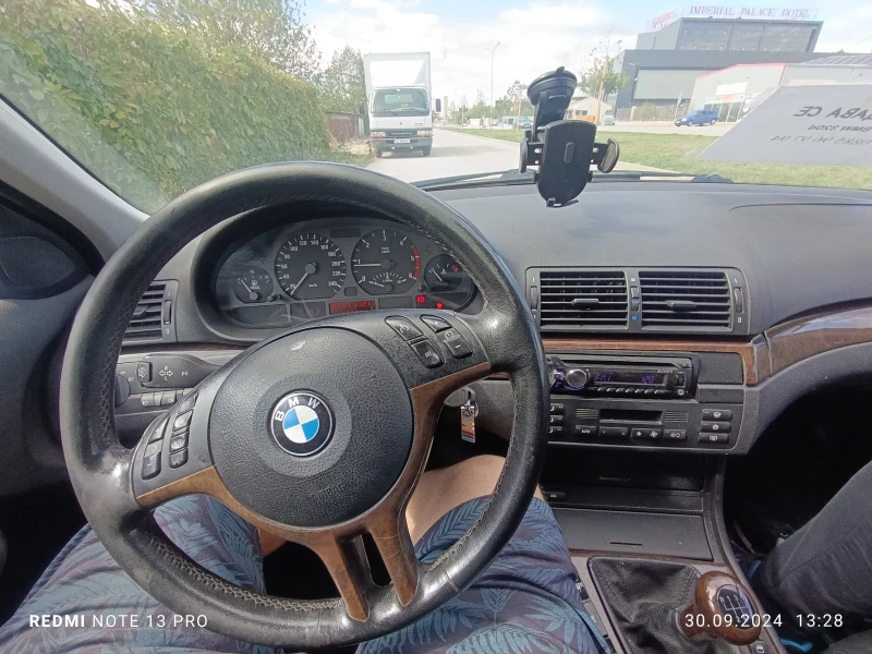 BMW 320 2.0, снимка 9 - Автомобили и джипове - 47406808