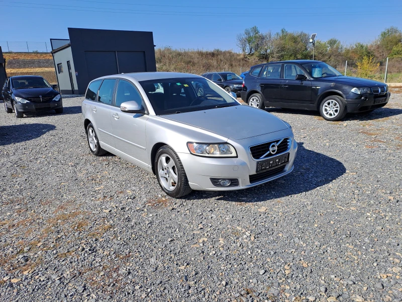 Volvo V50 1.6d D2 , снимка 3 - Автомобили и джипове - 47632541