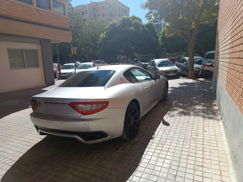 Maserati GranTurismo, снимка 2 - Автомобили и джипове - 48686431