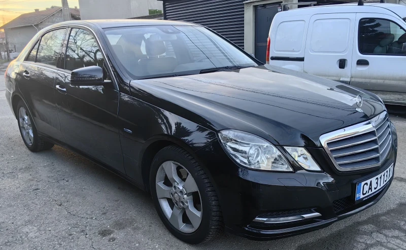 Mercedes-Benz E 350 4матик, снимка 3 - Автомобили и джипове - 49010181