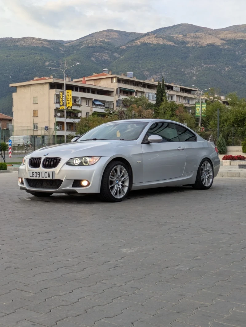 BMW 330, снимка 2 - Автомобили и джипове - 52431993