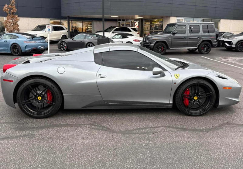 Ferrari 458 Italia Spider, снимка 4 - Автомобили и джипове - 52749490