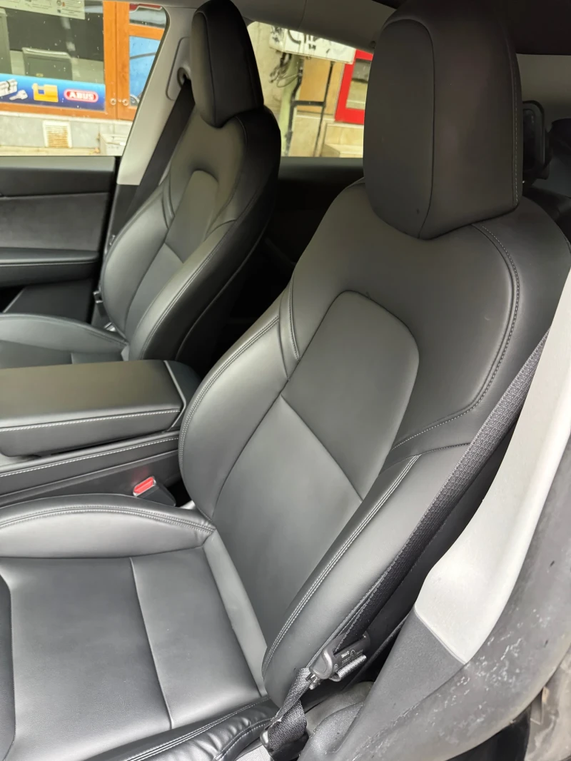 Tesla Model Y Performance , снимка 8 - Автомобили и джипове - 52745191