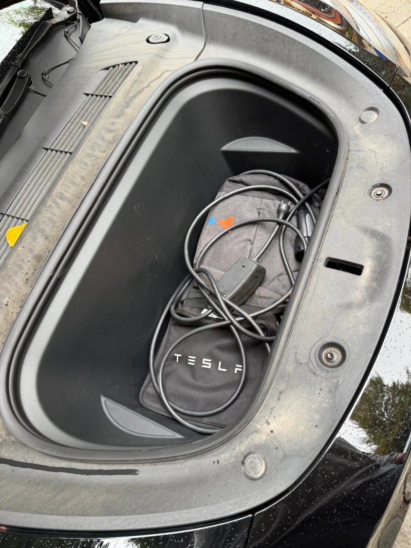 Tesla Model Y Performance , снимка 14 - Автомобили и джипове - 52745191