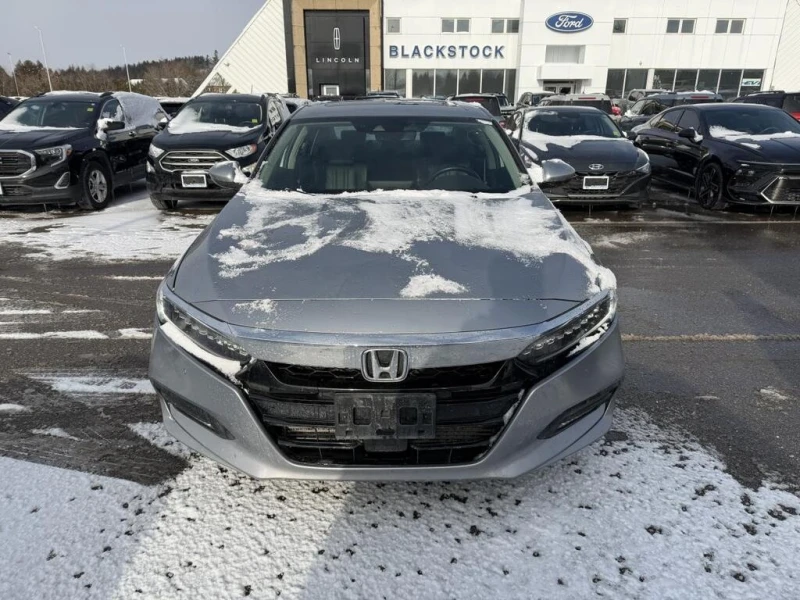 Honda Accord * Touring 1.5T | Leather | Navigation | Honda Sens, снимка 2 - Автомобили и джипове - 52976838
