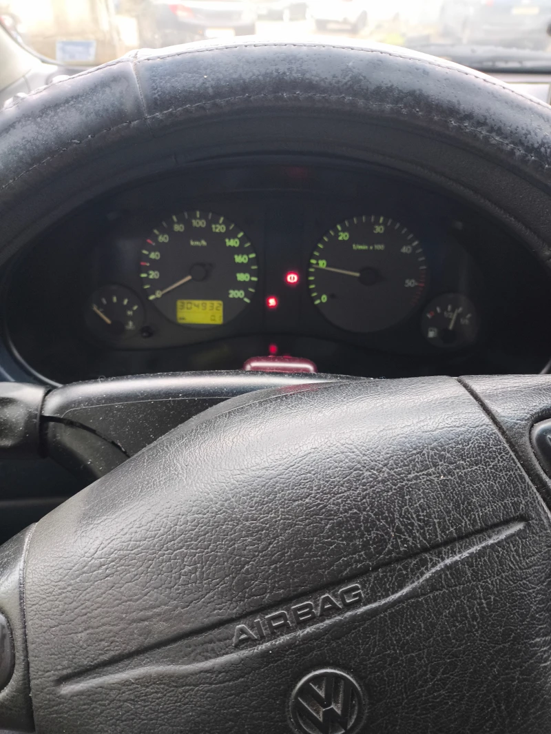 VW Sharan, снимка 7 - Автомобили и джипове - 53562170