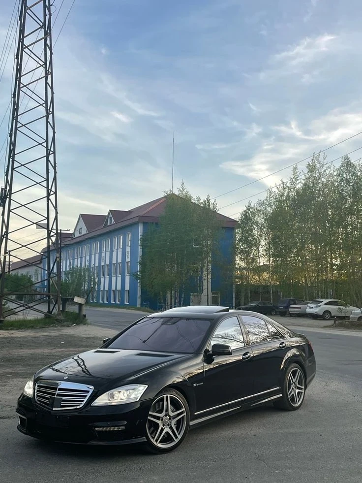 Mercedes-Benz S 400