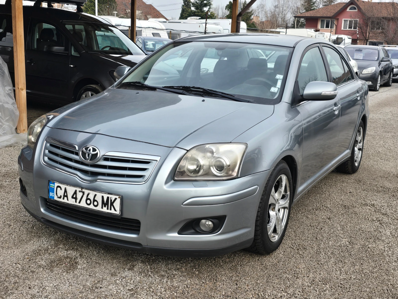 Toyota Avensis 1.8i/Лизинг, снимка 1