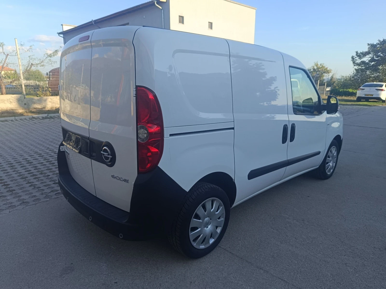 Opel Combo 1.3cdti Euro6 KLIMA  - изображение 4