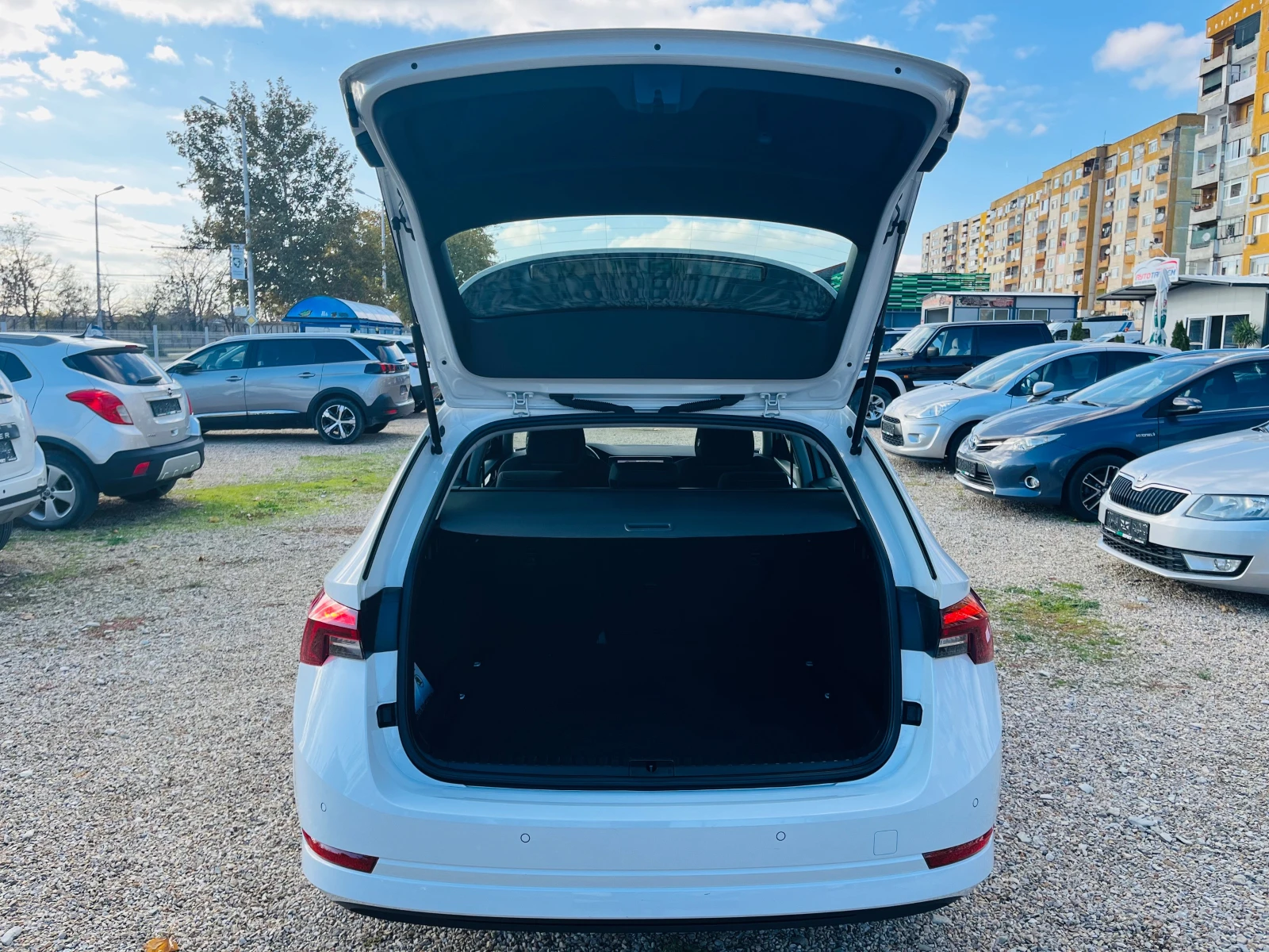 Skoda Octavia 2.0 TDI   | Mobile.bg   14